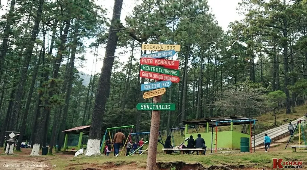  en GRUTAS DE RANCHO NUEVO Y ARCOTETE