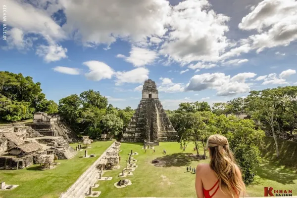 visita de Zona Arqueologica Tikal Guatemala 3 dias 2 noches. Salida desde Palenque.